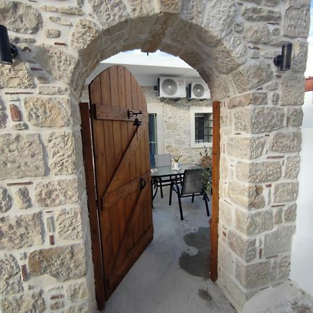 La Maison D Aspasia Kamilari Dış mekan fotoğraf