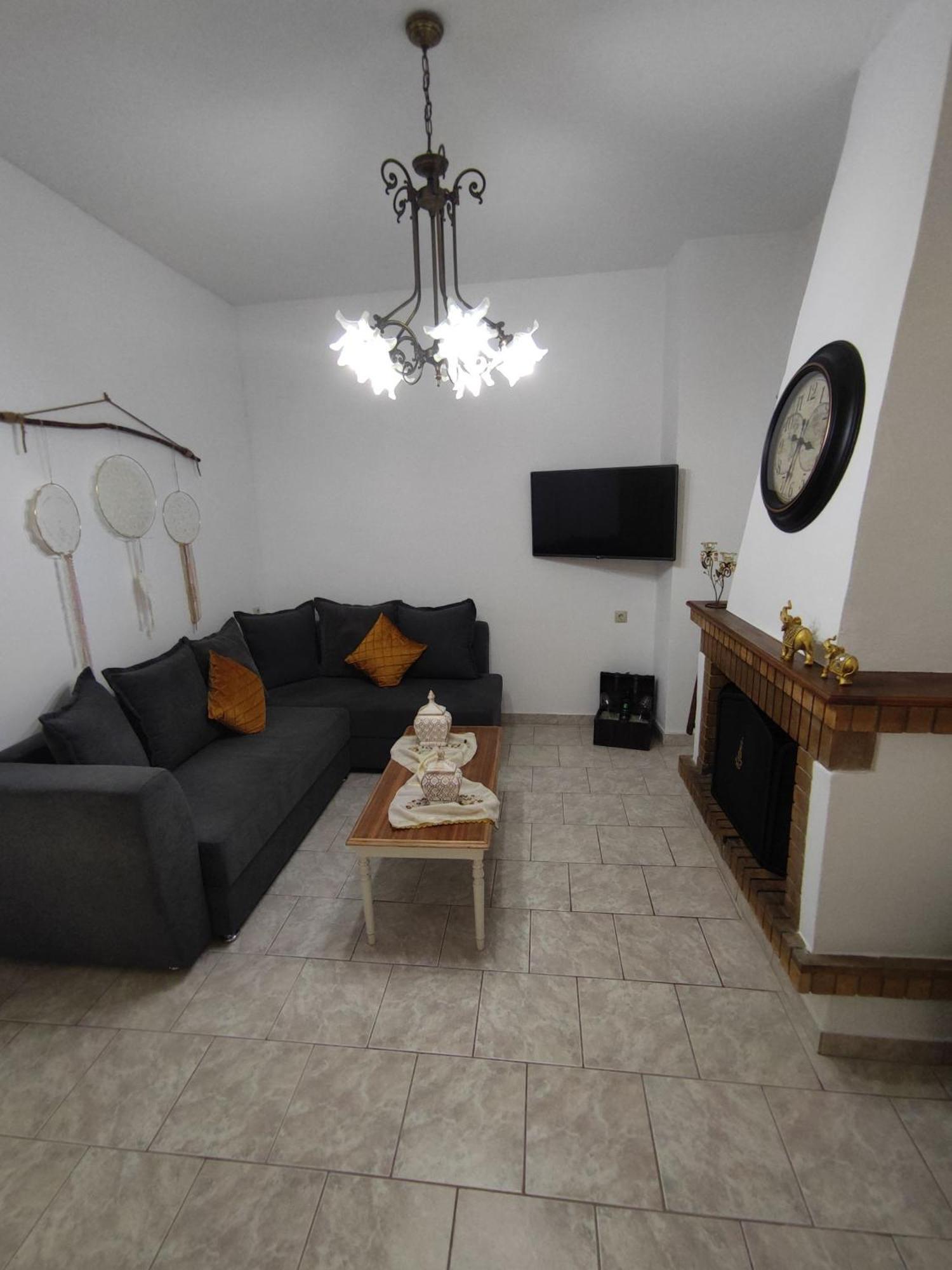 La Maison D Aspasia Kamilari Dış mekan fotoğraf